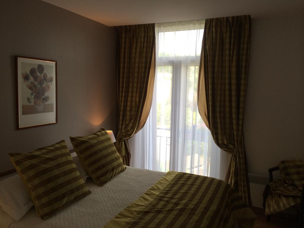 Bellevue Hotel Châtel-Guyon Buitenkant foto